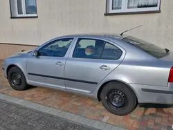 Utilizat 2006 Skoda Octavia Berlinǎ | 2.200 EUR (Preț bun)