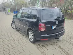 Utilizat 2008 VW Touran Monovolum | 2.300 EUR (Super Preț)