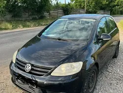 Utilizat 2007 VW Golf V Hatchback | 2.300 EUR (Preț bun)