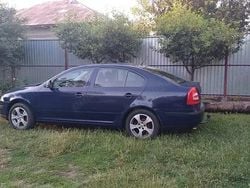 Albastru Utilizat 2012 Skoda Octavia Tour Hatchback | 4.200 EUR (Super Preț)