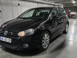 Culoarealbastru Utilizat 2010 VW Golf VI Comfortline Berlinǎ | 7.499 EUR (Scump)