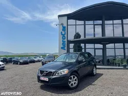 Gri Utilizat 2013 Volvo XC60 Kinetic SUV | 10.790 EUR (Super Preț)