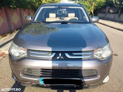 Culoaregri Utilizat 2014 Mitsubishi Outlander Intense+ SUV | 7.200 EUR