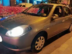 Utilizat 2011 Renault Symbol II Berlinǎ | 4.500 EUR (Scump)