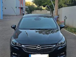 Culoarenegru Utilizat 2017 Opel Astra Innovation Hatchback | 8.300 EUR