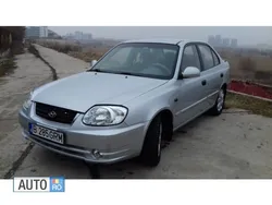 Gri Utilizat 2005 Hyundai Accent Berlinǎ | 2.450 EUR