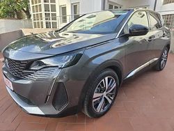 Negru Utilizat 2022 Peugeot 3008 Allure SUV | 20.990 EUR (Preț bun)