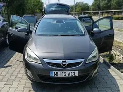 Utilizat 2012 Opel Astra Hatchback | 3.990 EUR (Preț OK)