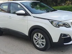 Alb Utilizat 2019 Peugeot 3008 Business-Line SUV | 13.000 EUR (Preț bun)