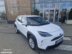 Alb Utilizat 2022 Toyota Yaris Cross Active SUV | 21.900 EUR (Puțin scump)