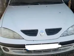 Utilizat 2000 Renault Mégane Berlinǎ | 2.850 EUR