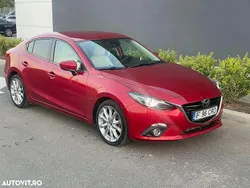 Rosu Utilizat 2014 Mazda 3 Hatchback | 8.350 EUR (Puțin scump)