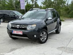 Gri Utilizat 2015 Dacia Duster Prestige SUV | 6.450 EUR (Preț bun)