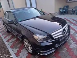 Negru Utilizat 2013 Mercedes C180 Avantgarde Berlinǎ | 8.390 EUR (Preț bun)