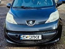 Utilizat 2006 Peugeot 107 Hatchback | 2.200 EUR