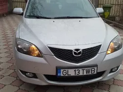 Utilizat 2004 Mazda 3 Hatchback | 2.200 EUR