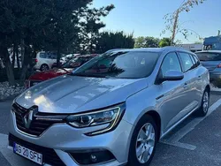 Gri Utilizat 2017 Renault Mégane GrandTour Break | 7.999 EUR (Preț bun)