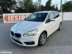 Culoarealb Utilizat 2015 BMW 220 Sport Line Berlinǎ | 9.990 EUR