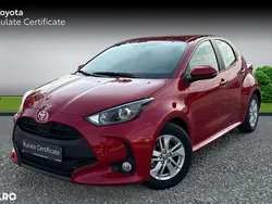 Rosu Utilizat 2023 Toyota Yaris | 19.500 EUR (Puțin scump)