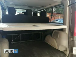 Gri Utilizat 2012 Opel Vivaro Van | 6.000 EUR (Preț bun)
