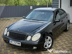 Utilizat 2003 Mercedes E200 Berlinǎ | 1.850 EUR