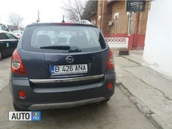 Albastru Utilizat 2007 Opel Antara SUV | 7.500 EUR