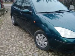 Utilizat 2002 Ford Focus Hatchback | 1.250 EUR (Puțin scump)