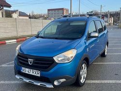 Culoarealbastru Utilizat 2015 Dacia Lodgy Stepway Monovolum | 7.800 EUR