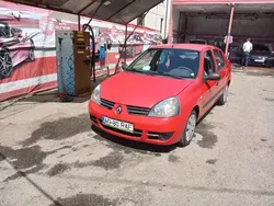 Rosu Utilizat 2007 Renault Symbol Berlinǎ | 4.500 EUR (Puțin scump)