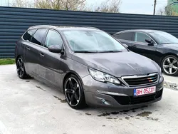 Maro Utilizat 2015 Peugeot 308 Active Break | 5.400 EUR (Preț OK)