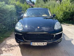 Negru Utilizat 2016 Porsche Cayenne SUV | 25.289 EUR (Super Preț)