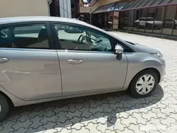 Utilizat 2011 Ford Fiesta Hatchback | 3.200 EUR (Preț OK)