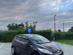 Culoarealte culori Utilizat 2009 Ford Fiesta Titanium Hatchback | 3.390 EUR (Preț OK)