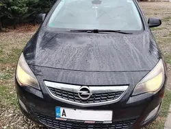 Utilizat 2011 Opel Astra | 4.500 EUR
