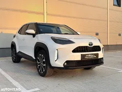 Culoarealb Utilizat 2022 Toyota Yaris Cross SUV | 22.690 EUR (Preț bun)