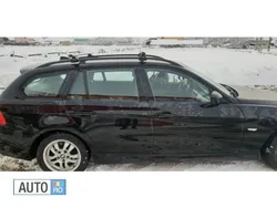 Negru Utilizat 2009 BMW 318 Break | 6.800 EUR (Scump)