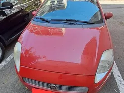 Culoarerosu Utilizat 2008 Fiat Grande Punto Dynamic Hatchback | 1.800 EUR