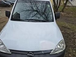 Utilizat 2005 Opel Combo Monovolum | 1.250 EUR