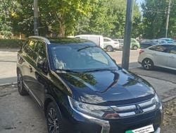 Utilizat 2018 Mitsubishi Outlander SUV | 11.500 EUR