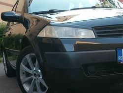 Negru Utilizat 2005 Renault Mégane II Berlinǎ | 2.390 EUR (Scump)