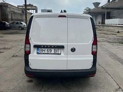 Culoarealb Utilizat 2021 VW Caddy Monovolum | 15.200 EUR (Puțin scump)