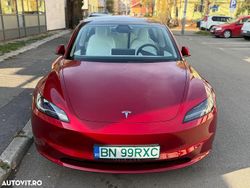 Culoarerosu Utilizat 2024 Tesla Model 3 Berlinǎ | 38.900 EUR (Scump)