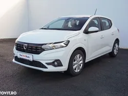 Alb Utilizat 2022 Dacia Sandero Essentiel Hatchback | 9.900 EUR (Preț bun)