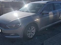 Culoaregri Utilizat 2017 VW Passat Comfortline Break | 10.300 EUR (Preț bun)
