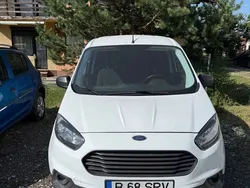 Alb Utilizat 2021 Ford Courier Monovolum | 6.980 EUR
