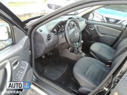 Gri Utilizat 2016 Dacia Duster SUV | 10.700 EUR (Preț OK)