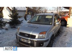 Argintiu Utilizat 2007 Ford Fusion Hatchback | 3.000 EUR (Preț OK)