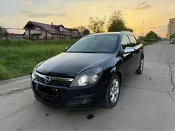 Utilizat 2006 Opel Astra Break | 2.450 EUR