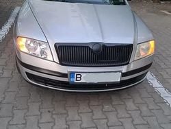 Utilizat 2006 Skoda Octavia Berlinǎ | 2.800 EUR