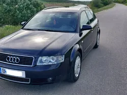 Albastru Utilizat 2005 Audi A4 Break | 3.000 EUR (Preț OK)